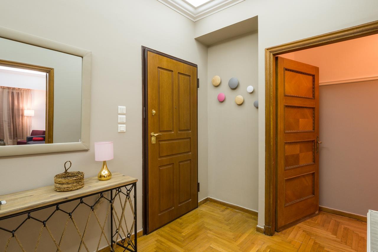 Capricorn - Luxurious Apartment In Kolonaki Athens Exterior photo